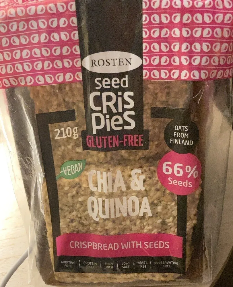 Crispbread with seeds chia and quinoa