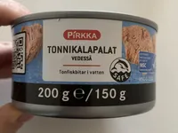 Tonnikalapalat Vedessä