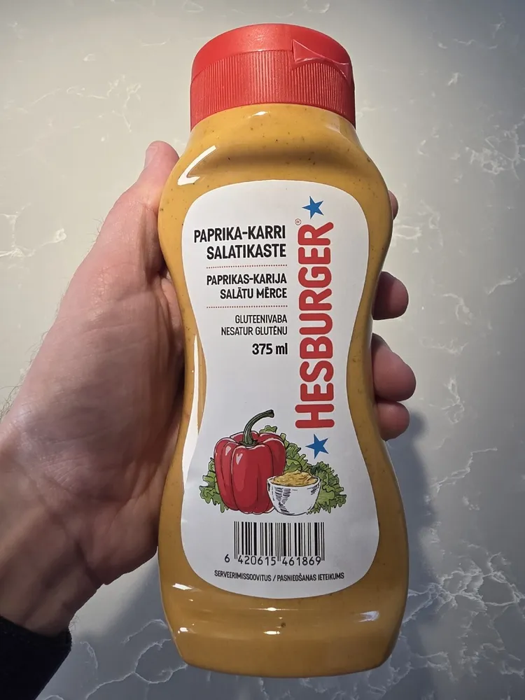 Paprika-karri Salatikaste