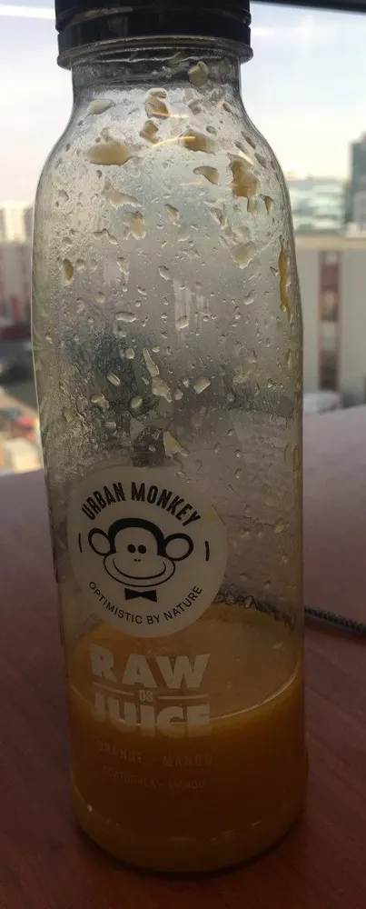 Raw of juce orange mango