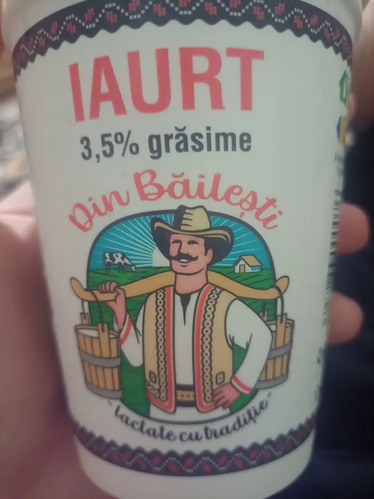 Iaurt 3,5% grăsime