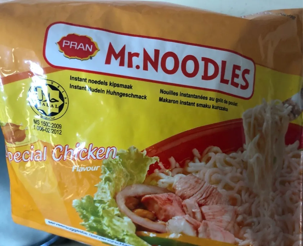 Nouilles instantanées goût poulet