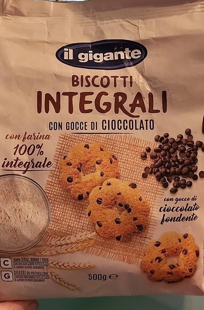 Biscotti integrali con gocce di cioccolato