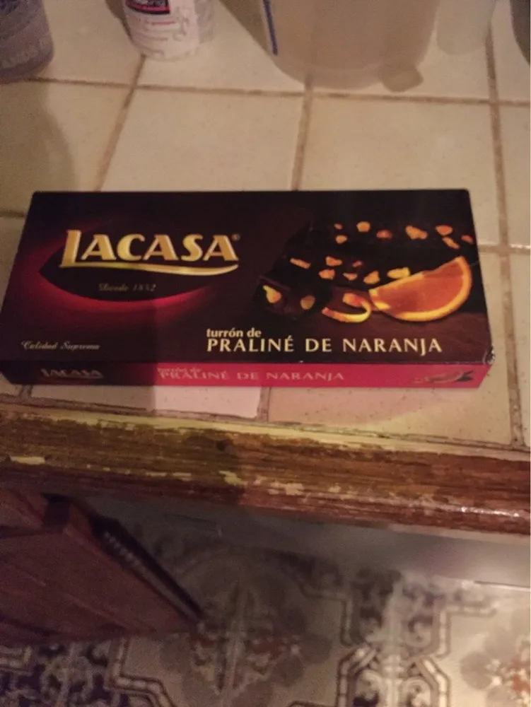 Turron praline de naranja