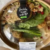 Salade falafel humus