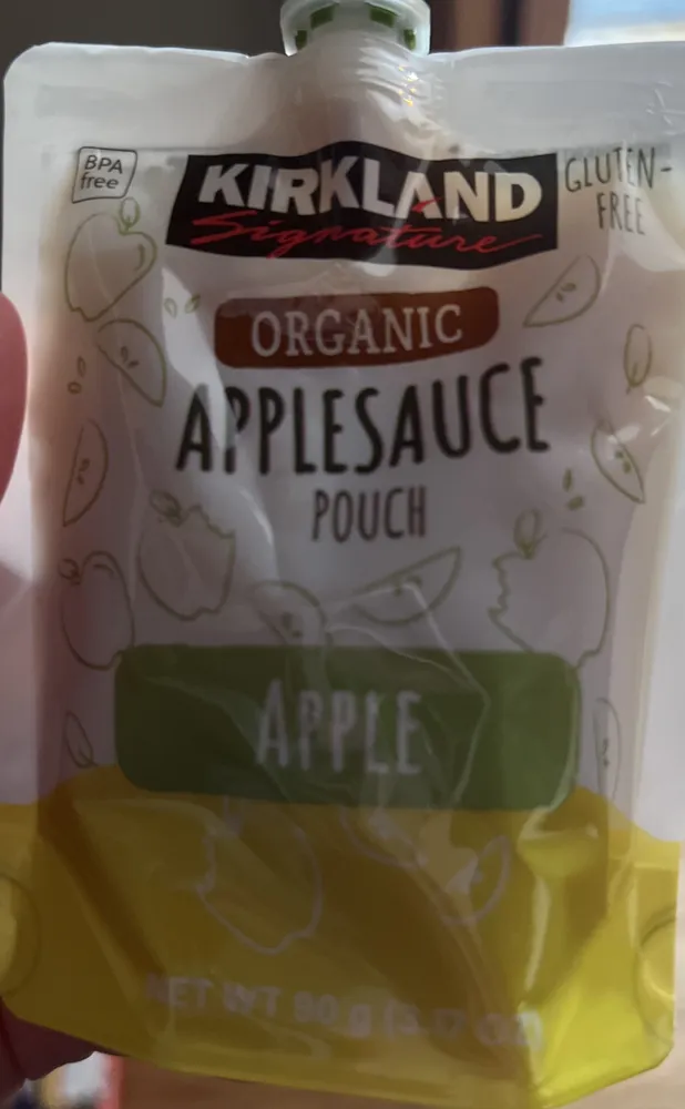 Applesauce pouch