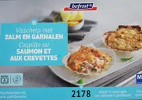 Muschelschale mit Lachs und Garnelen