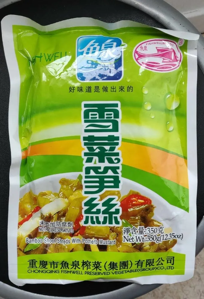 Légume conservé avec pousses de bambou