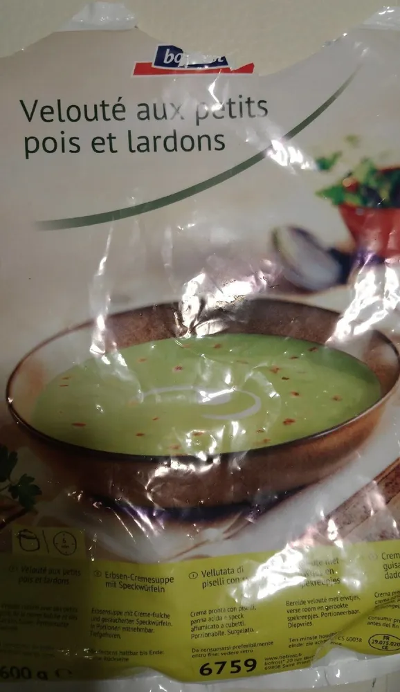 Velouté aux petits pois et lardons