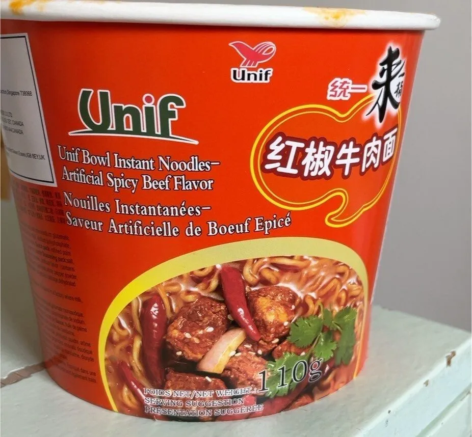 Unif bowl instant noodles artificial spicy beff flavor