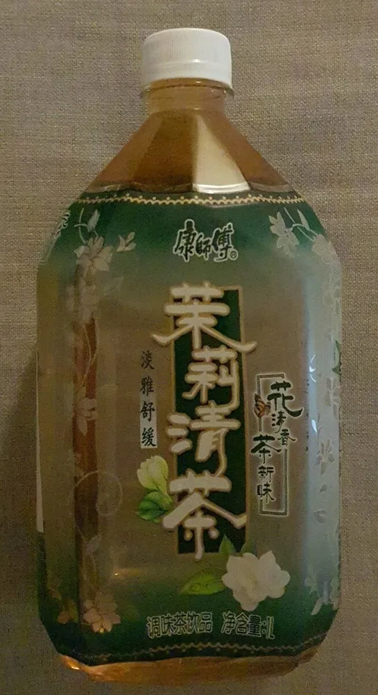 康师博茉莉清茶 Tè freddo al gelsomino