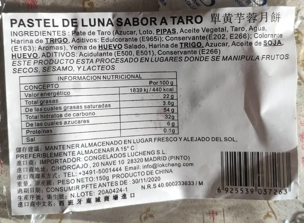 Pastel de luna sabor taro (llena)