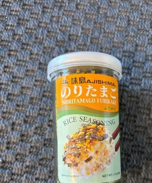 Nori tomato furikake