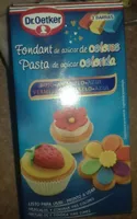 Pâte à sucre de couleur