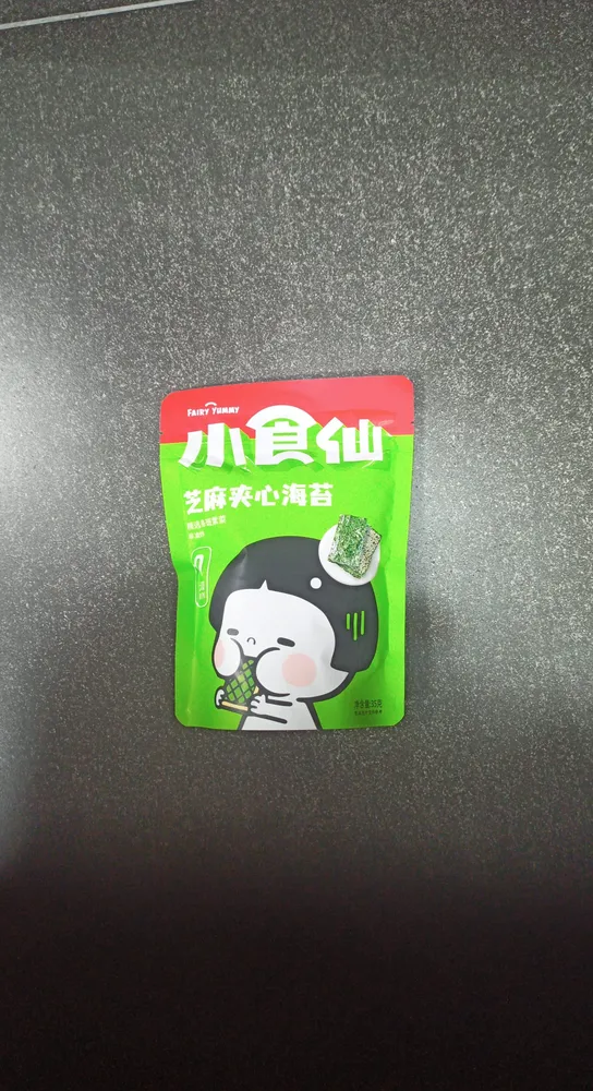 良品铺子小食仙芝麻夹心海苔
