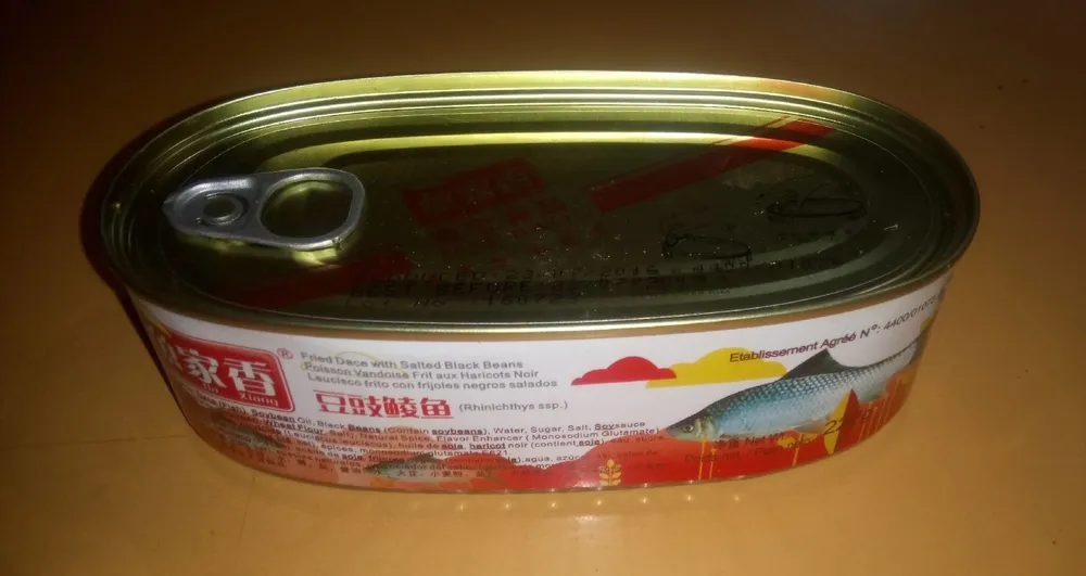 Poisson Vandoise frit aux haricots noirs