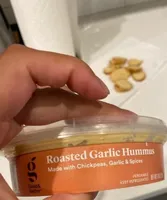 Roasted garlic hummus