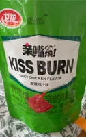 卫龙亲嘴烧麦辣鸡汁味