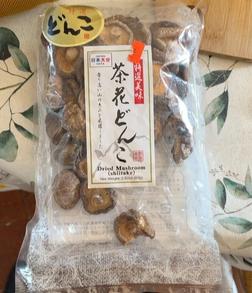 Dried mushroom (shiitake)