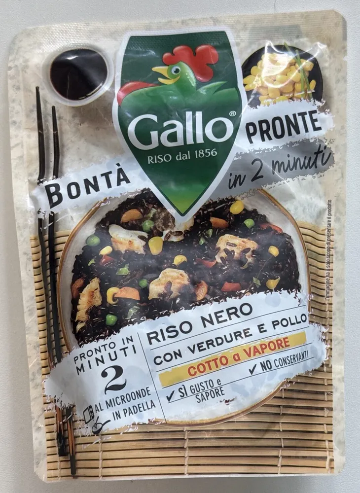Riso Nero con Verdure e Pollo