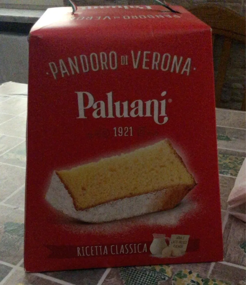 Pandoro Paluani