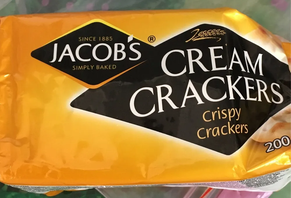 Cream crackers