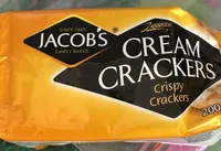 Cream crackers