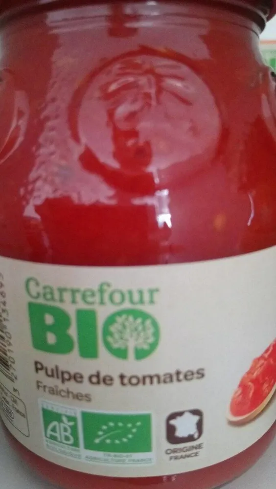 Pulpe de tomates fraîches