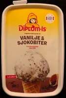 Vaniljefløteis med sjokobiter