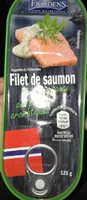 Filet de saumon dans une sauce aux plantes aromatiques