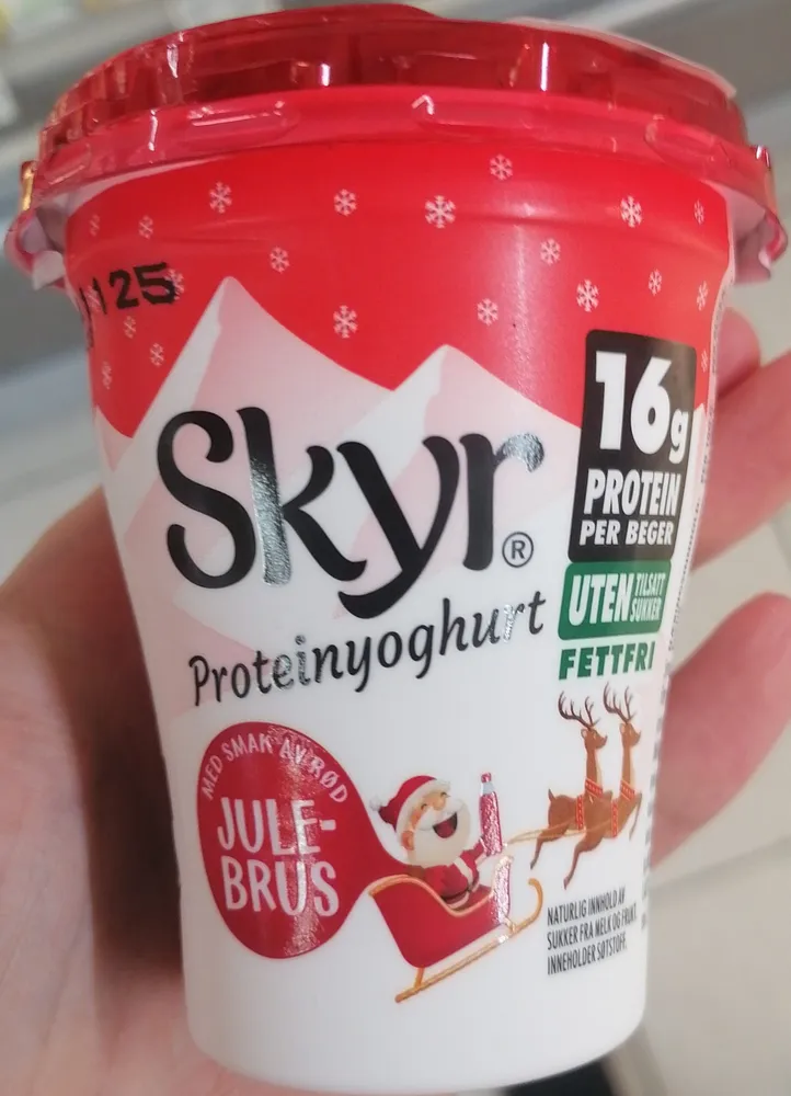 Skyr Proteinyoghurt med smak av rød Julebrus