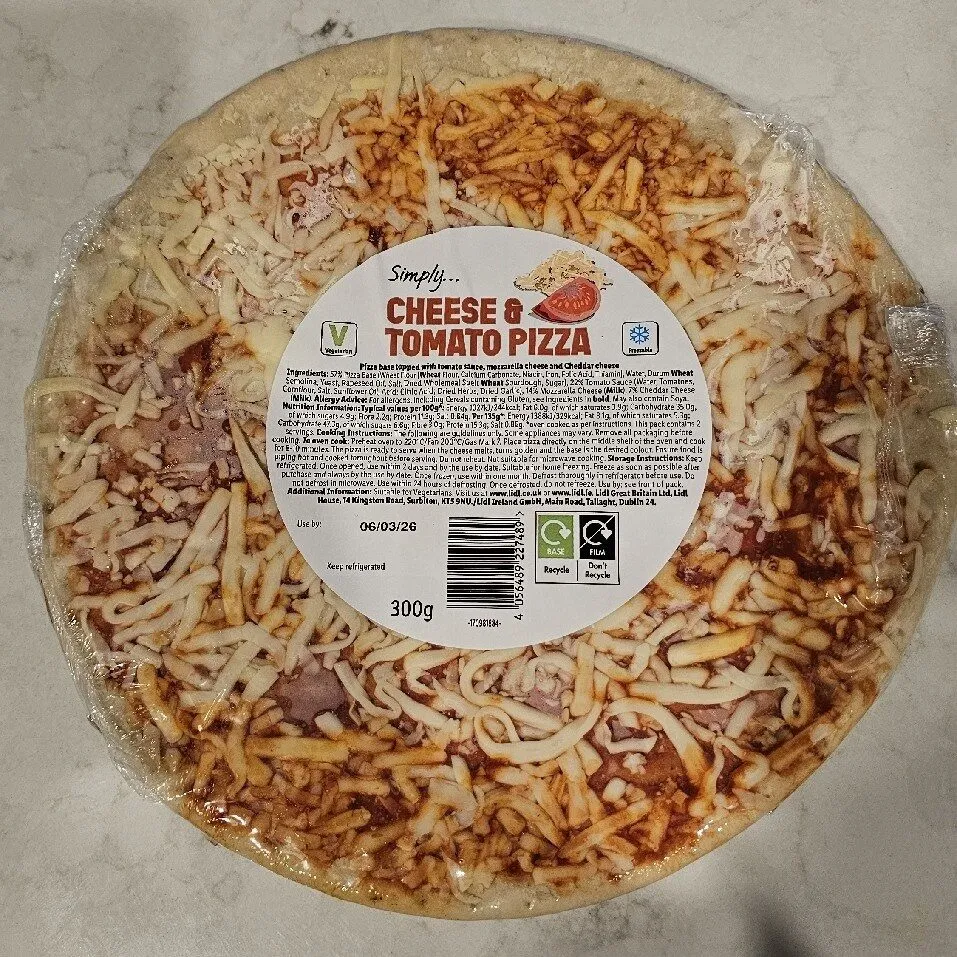 Cheese and Tomato Pizza
