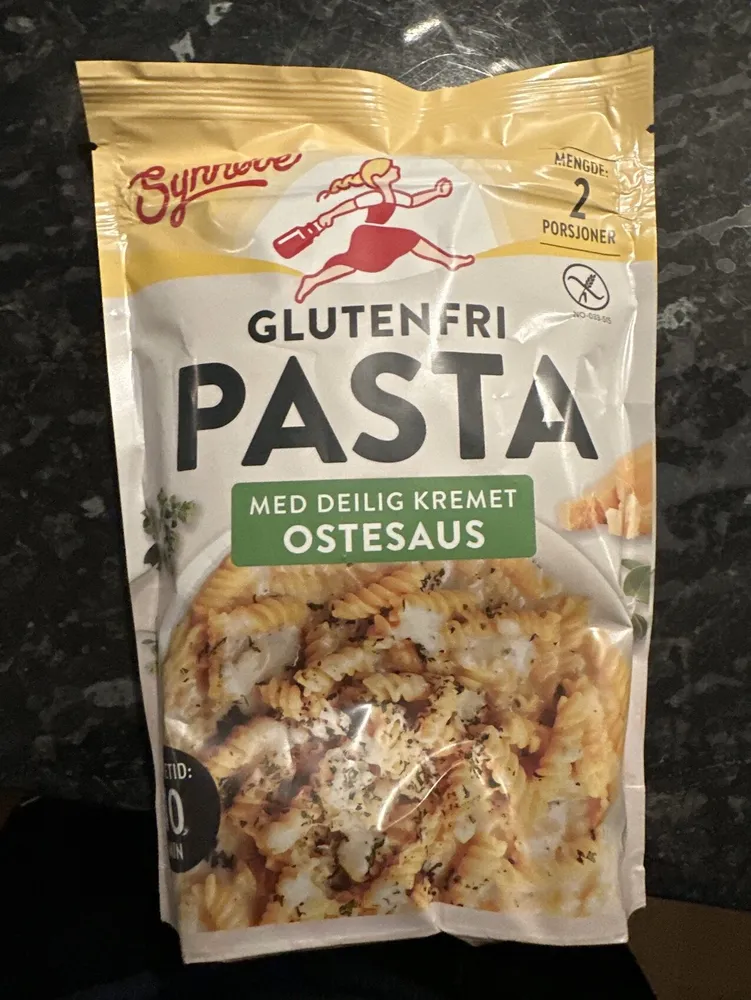 Glutenfri Pasta Med Deilig Kremet Ostesaus