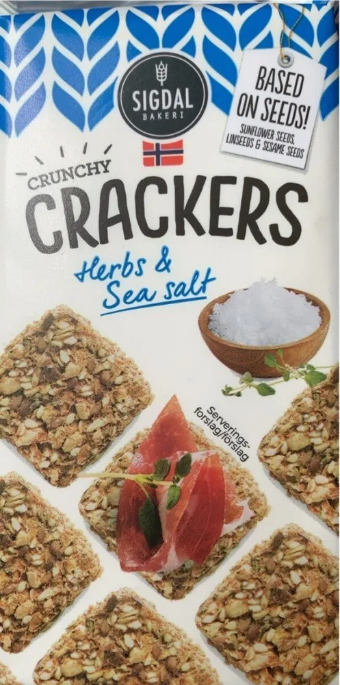 Crunchy crackers herbs&salt
