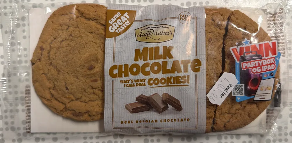 Milk Chocolate Cookies
