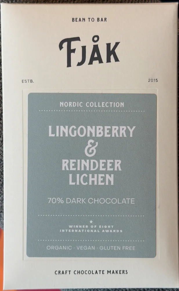 Lingonberry & Reindeer Lichen, 70% dark