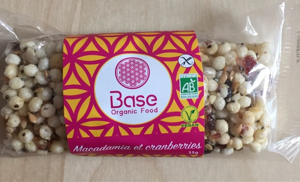 Barre Vegan Macadamia & Cranberries