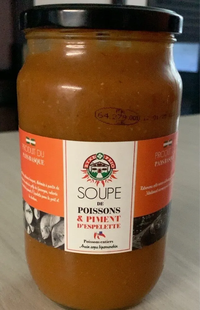 Soupe poissons & pimeny d’espelette