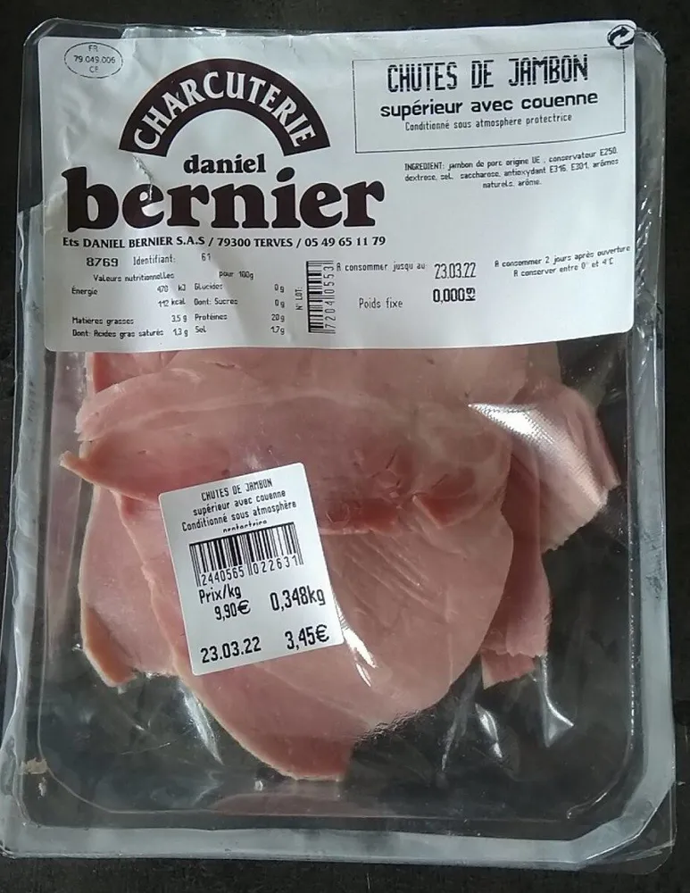 Chutes de jambon supérieur avec couenne