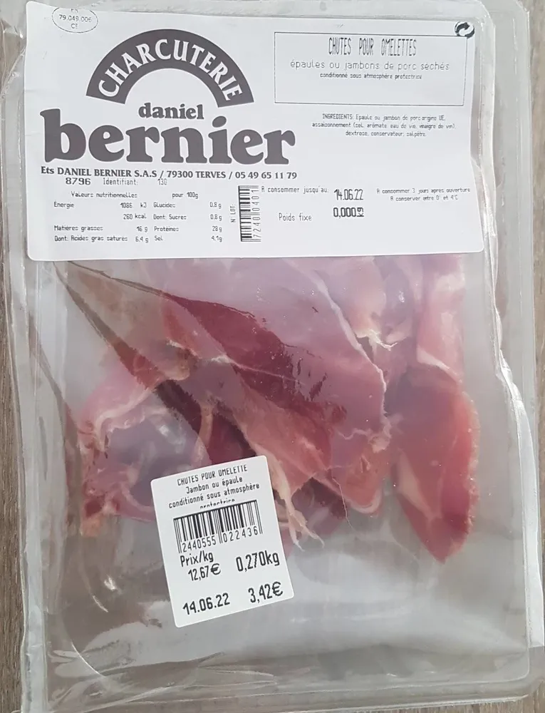 Épaules ou jambons de porc séchés