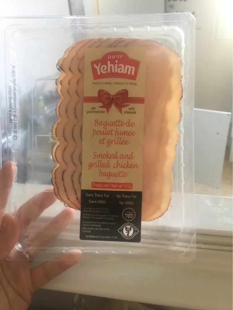 Baguette de poulet fumee et grillee