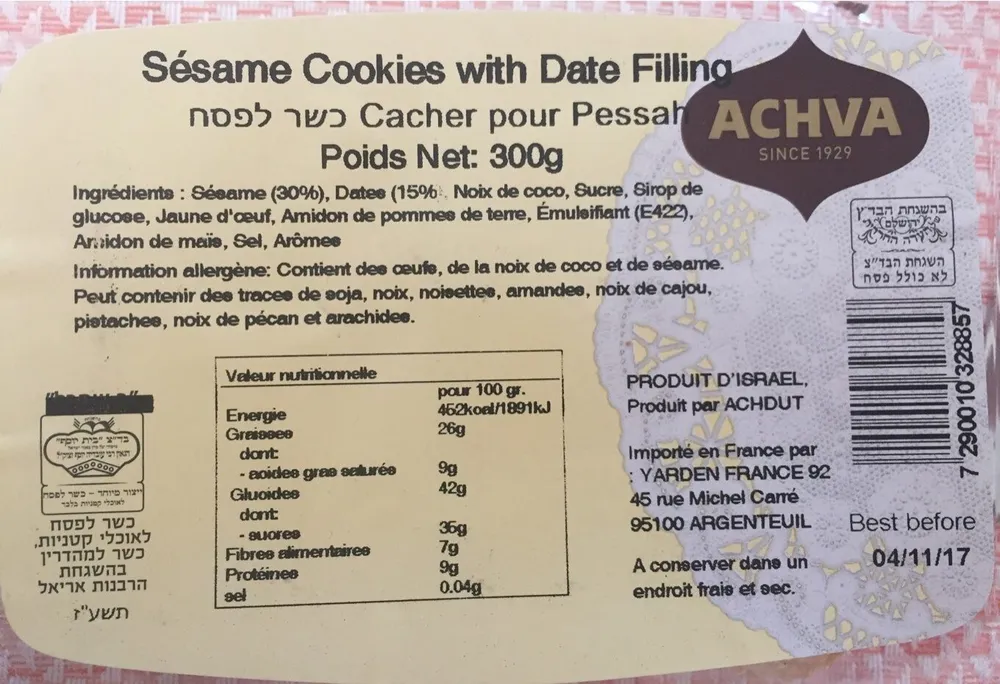Sesame cookies with date filling