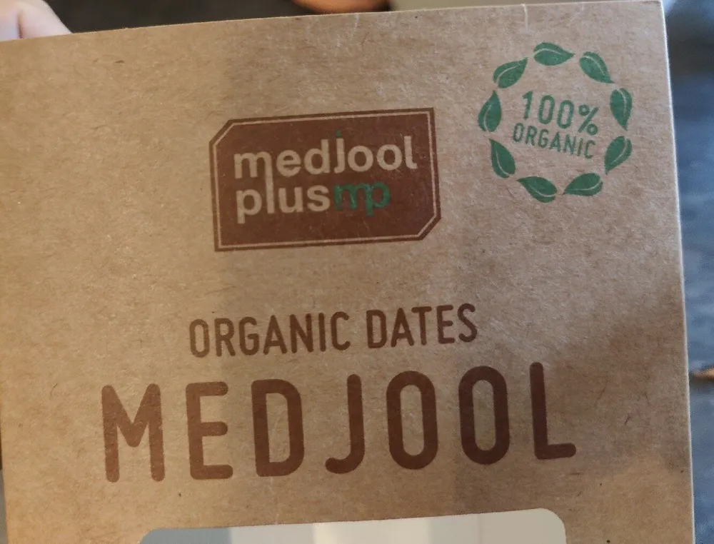 Medjool organic dates