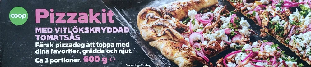 Pizzakit med vitlökskryddad tomatsås.
