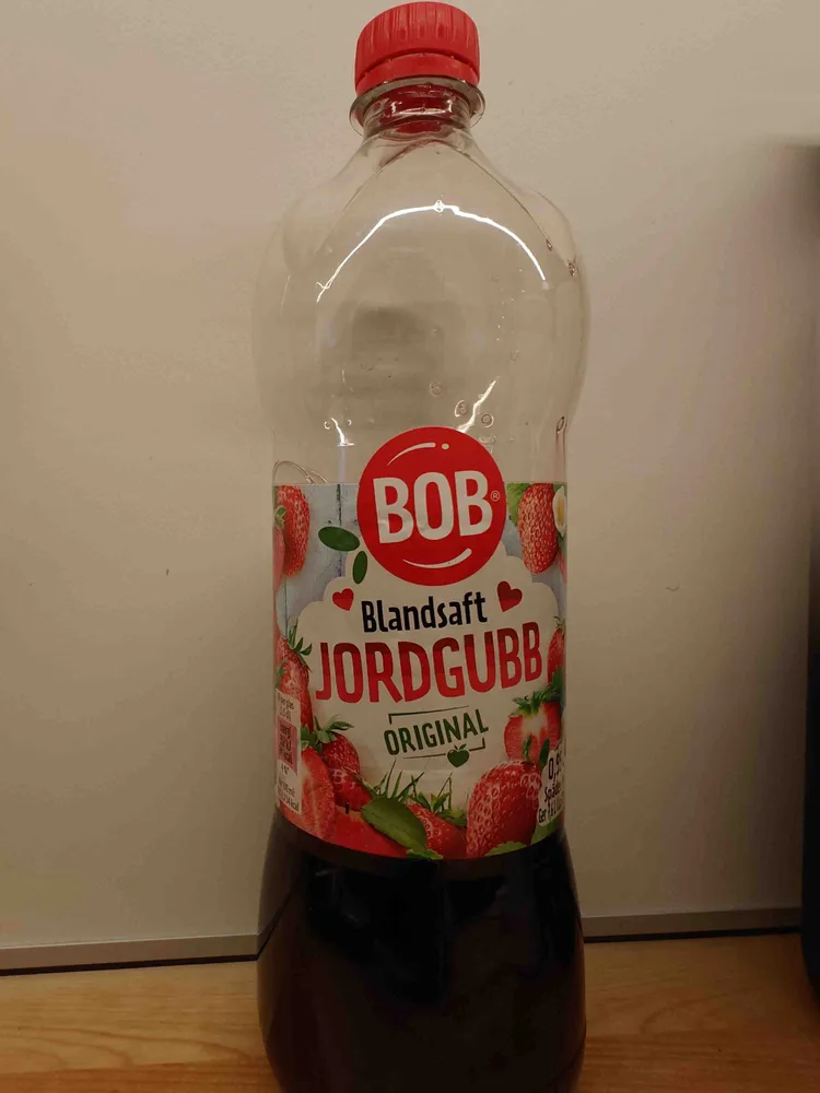 BOB Mansikka Mehutiiviste
