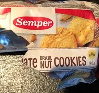 White chocolate brazil nut cookies
