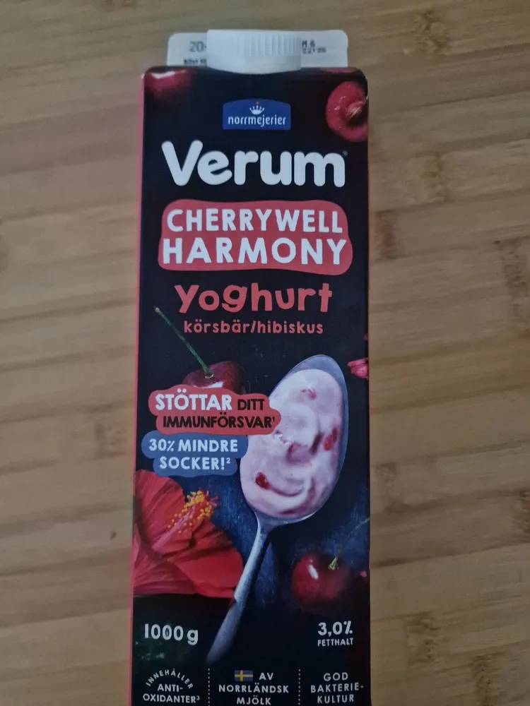 Verum Cherry Harmony Yoghurt
