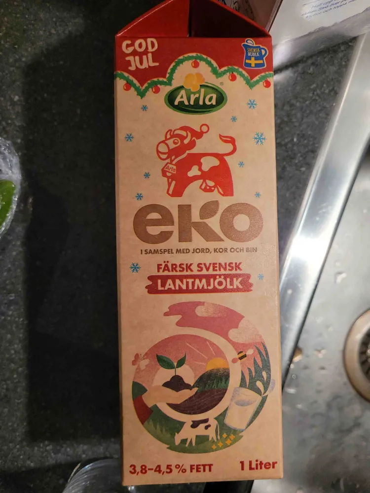 FÄRSK SVENSK LANTMJÖLK