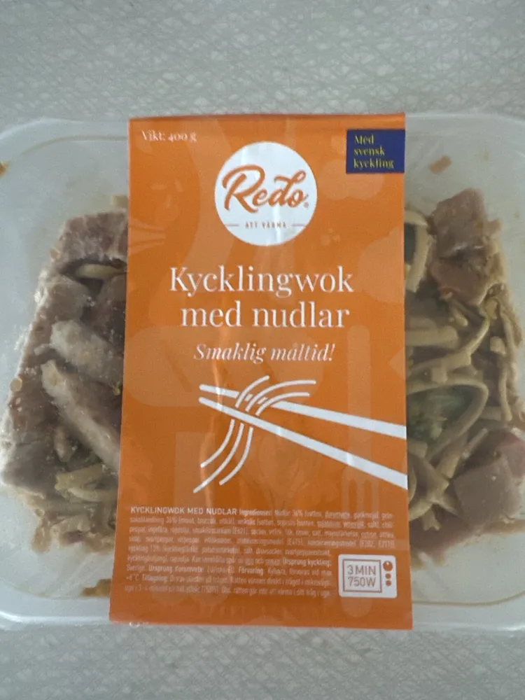 Kycklingwok Med Nudlar