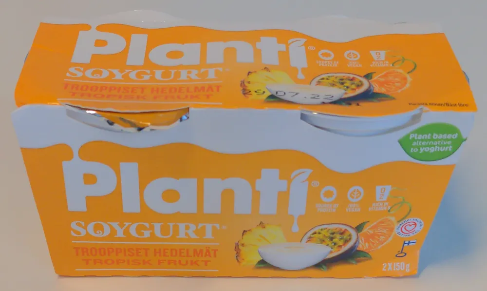 Troopiset hedelmat Soygurt